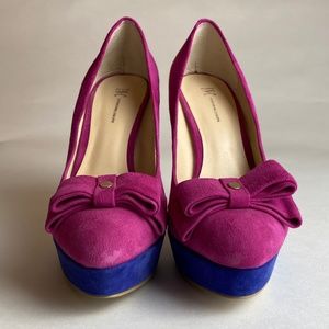 Colorblock pumps